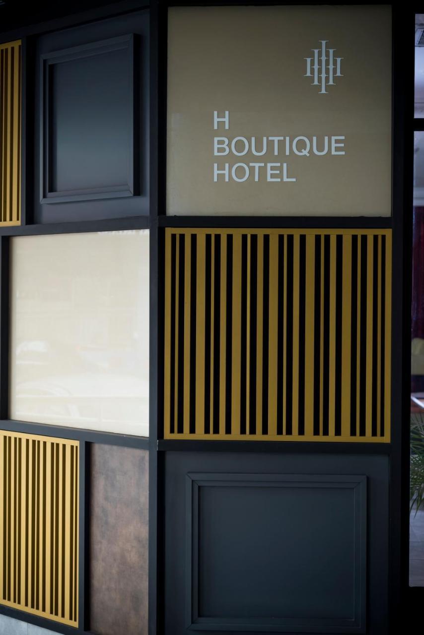 H Boutique Hotel, Kota Damansara Kültér fotó
